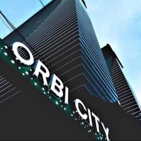 Orbi City- Twin Towers Corpus C Батумі Екстер'єр фото